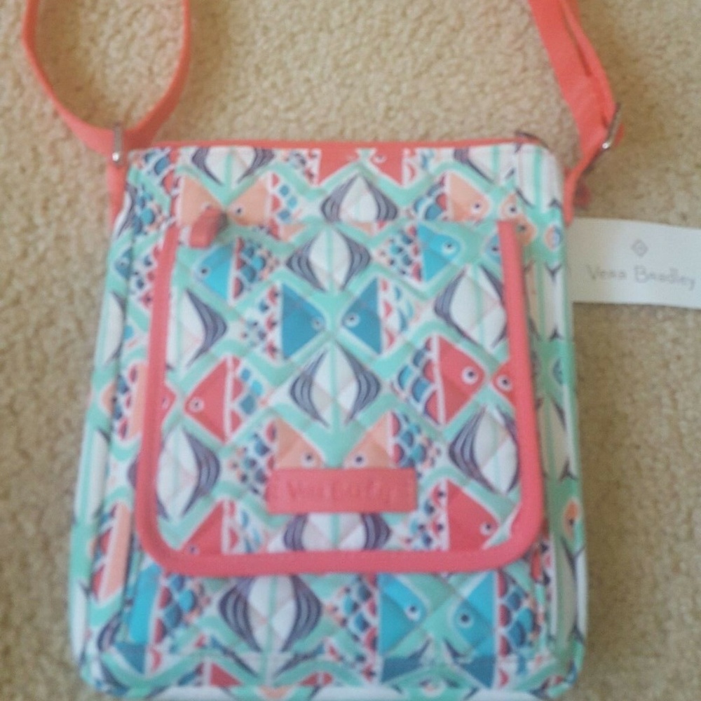 NWT  Vera Bradley Fish  Design purse Cross Body